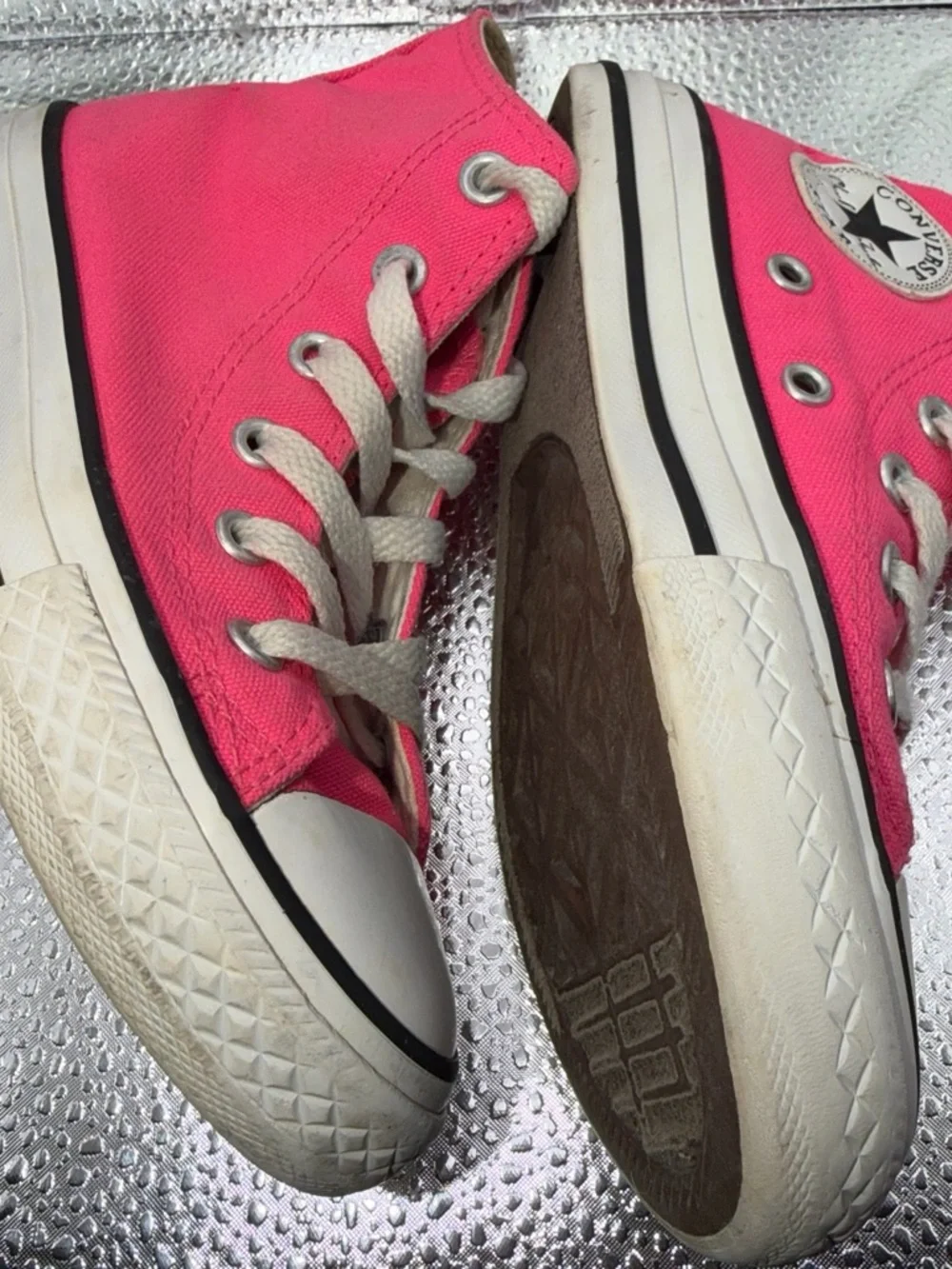 Converse Chunk Taylor All star Kids Hot Pink High-Top Sneakers Sz 12